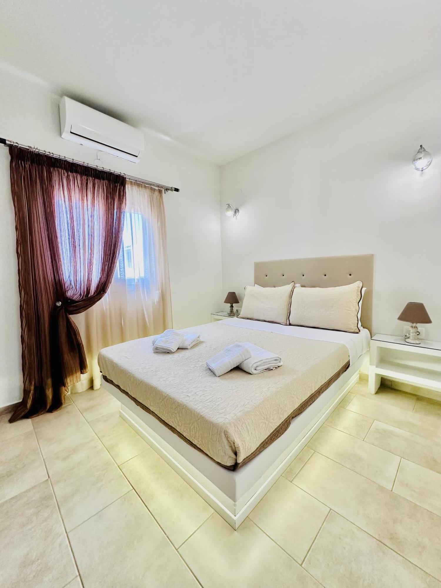 Xrysanthis Home Emporio  Номер фото